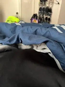 Bigdickandballs85521 online show from 01/06/26, 04:00