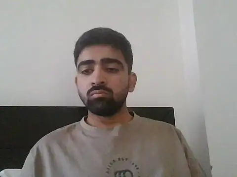 Snapshot of Jahaan2243 chatting on 12/14/25, 09:03 Jahaan2243 online show from 12/14/25, 09:03