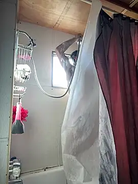 Snapshot of Imnotabatman45 chatting on 03/25/26, 11:22 Imnotabatman45 online show from 03/25/26, 11:22