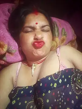 Snapshot of Your-shreya143 chatting on 04/02/26, 08:17 Your-shreya143 online show from 04/02/26, 08:17