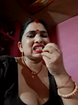 Snapshot of Your-shreya143 chatting on 05/20/26, 03:18 Your-shreya143 online show from 05/20/26, 03:18