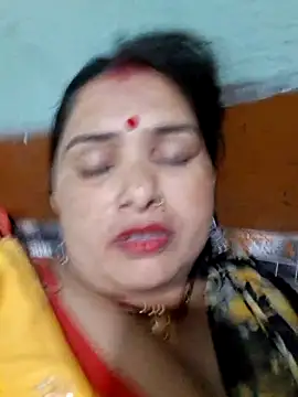 Snapshot of Your-shreya143 chatting on 06/03/26, 11:24 Your-shreya143 online show from 06/03/26, 11:24