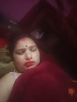 Snapshot of Your-shreya143 chatting on 06/11/26, 11:25 Your-shreya143 online show from 06/11/26, 11:25
