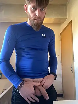 Snapshot of Bigdaad92 chatting on 12/22/25, 12:24 Bigdaad92 online show from 12/22/25, 12:24