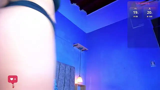 RousseVyxen online show from 01/15/26, 07:17