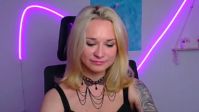 Snapshot of Melodie_Aster chatting on 05/02/26, 11:37 Melodie Aster online show from 05/02/26, 11:37