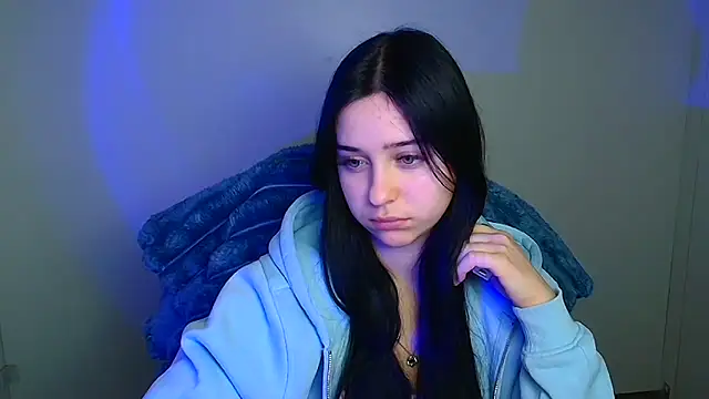 Snapshot of Lilu_May chatting on 03/17/26, 12:52 Lilu May online show from 03/17/26, 12:52