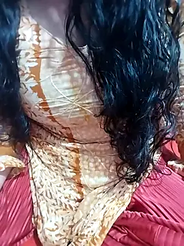 Snapshot of hottyrose69 chatting on 04/04/26, 02:25 hottyrose69 online show from 04/04/26, 02:25