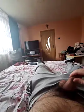 Snapshot of StephanSharp chatting on 12/17/25, 12:33 StephanSharp online show from 12/17/25, 12:33