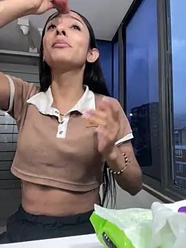 Snapshot of lya__brown chatting on 03/18/26, 11:02 lya brown online show from 03/18/26, 11:02