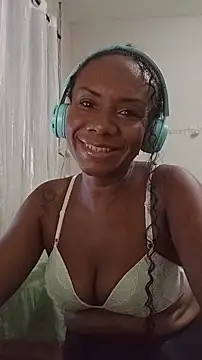 Snapshot of GrethaVianna chatting on 01/08/26, 04:04 GrethaVianna online show from 01/08/26, 04:04