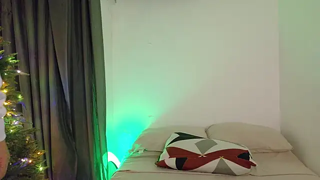 Aregoe Art online show from 12/22/25, 09:01