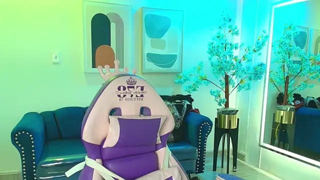 Nicole sounders online show from 01/14/26, 12:00