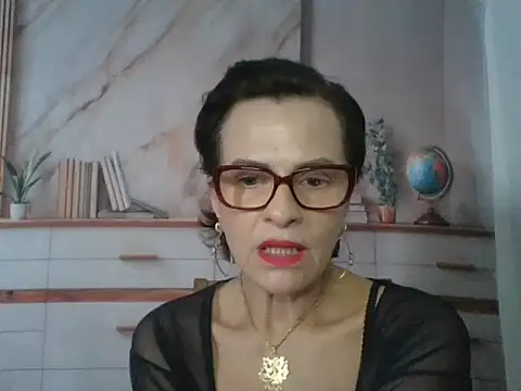 Luna-Hot0802 online show from 01/06/26, 12:53