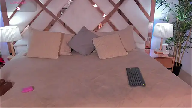 jessicastonne1 online show from 03/09/26, 11:42