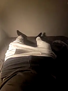 AnonymGerman1 online show from 12/02/25, 11:34