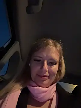 Betsy online show from 02/15/26, 04:03