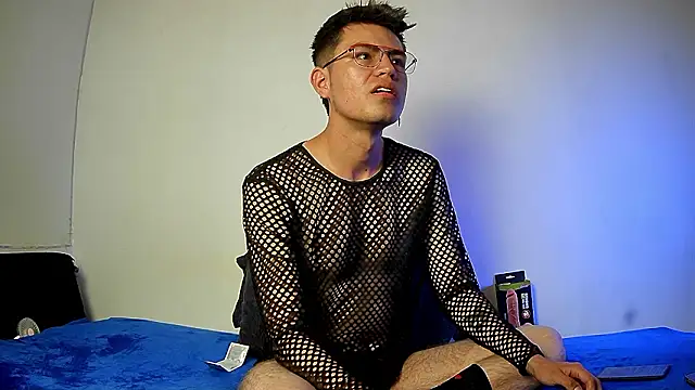 nicolatinboy online show from 02/07/26, 09:18