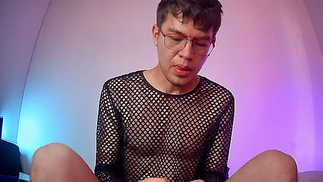 nicolatinboy online show from 02/25/26, 09:13