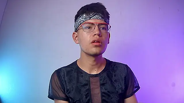 nicolatinboy online show from 02/28/26, 09:05