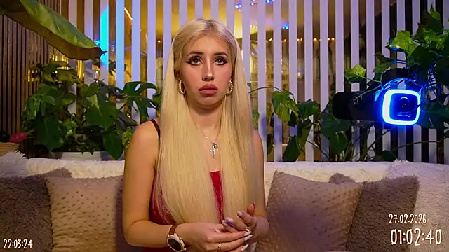 FlowweerGirl online show from 02/27/26, 07:03