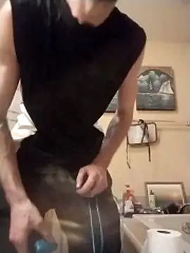 bigjohnson2914 online show from 05/29/26, 06:11