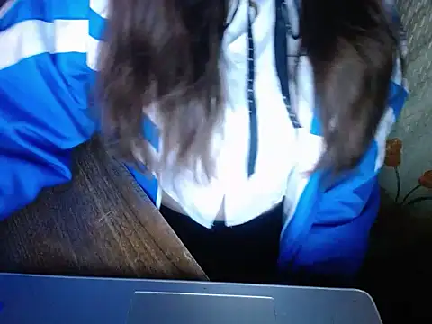 maian love online show from 03/18/26, 08:12