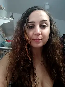 Snapshot of tyygaa22 chatting on 12/05/25, 04:36 tyygaa22 online show from 12/05/25, 04:36