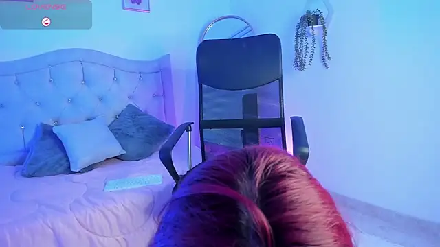 Naomi Xx online show from 12/04/25, 01:31