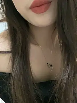 Snapshot of yaqing666 chatting on 02/28/26, 03:24 yaqing666 online show from 02/28/26, 03:24