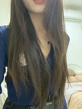 Snapshot of yaqing666 chatting on 03/23/26, 12:31 yaqing666 online show from 03/23/26, 12:31