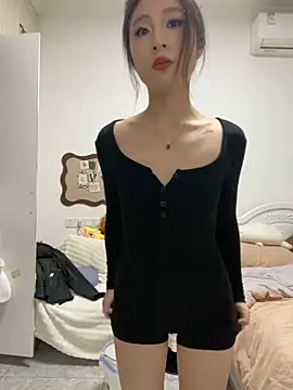 Snapshot of yaqing666 chatting on 03/24/26, 03:06 yaqing666 online show from 03/24/26, 03:06