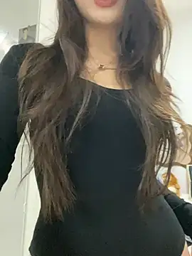 Snapshot of yaqing666 chatting on 03/27/26, 02:50 yaqing666 online show from 03/27/26, 02:50