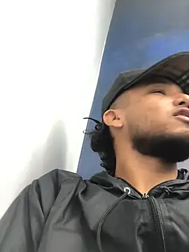 modeloxtz online show from 02/20/26, 09:59