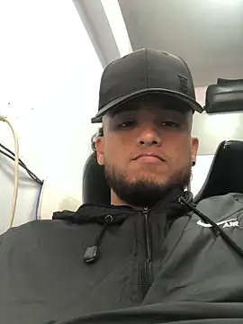 modeloxtz online show from 03/23/26, 07:18