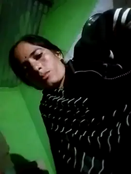 Snapshot of mayankahotxx chatting on 12/03/25, 01:53 mayankahotxx online show from 12/03/25, 01:53