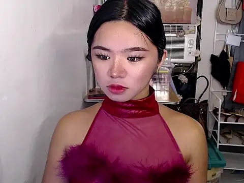 Snapshot of voganmarie chatting on 07/01/26, 09:58 voganmarie online show from 07/01/26, 09:58