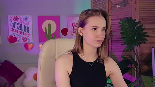 Megan Rodgers online show from 04/12/26, 05:40