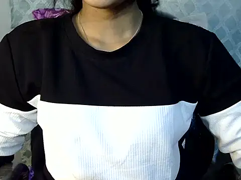 Snapshot of Shab_M chatting on 03/13/26, 04:35 Shab M online show from 03/13/26, 04:35