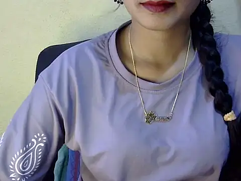 Snapshot of Shab_M chatting on 04/07/26, 06:25 Shab M online show from 04/07/26, 06:25