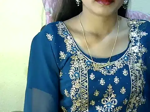 Snapshot of Shab_M chatting on 04/10/26, 10:20 Shab M online show from 04/10/26, 10:20