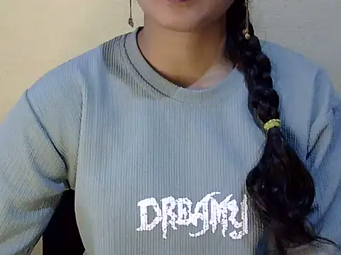 Snapshot of Shab_M chatting on 06/17/26, 11:01 Shab M online show from 06/17/26, 11:01