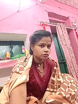 Snapshot of 00PUJA chatting on 12/05/25, 07:10 00PUJA online show from 12/05/25, 07:10