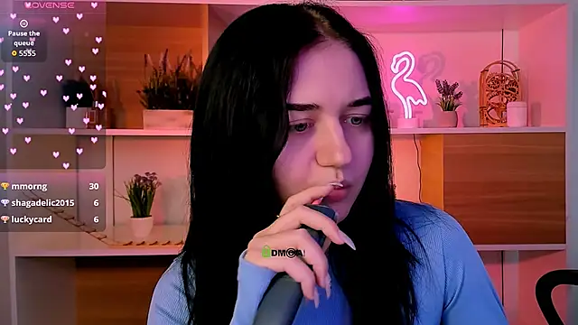 Snapshot of diara_ti chatting on 12/14/25, 09:58 diara ti online show from 12/14/25, 09:58