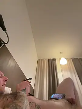  online show from 12/03/25, 04:38