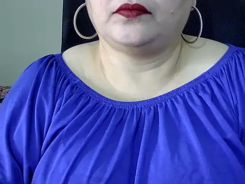 Snapshot of Soniya_Sha chatting on 03/09/26, 07:01 Soniya Sha online show from 03/09/26, 07:01