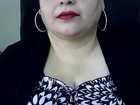 Snapshot of Soniya_Sha chatting on 03/14/26, 05:46 Soniya Sha online show from 03/14/26, 05:46