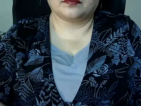 Snapshot of Soniya_Sha chatting on 03/15/26, 06:25 Soniya Sha online show from 03/15/26, 06:25