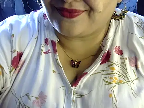 Snapshot of Soniya_Sha chatting on 06/28/26, 09:15 Soniya Sha online show from 06/28/26, 09:15