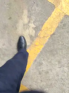 Snapshot of boyfromMum_bai chatting on 03/11/26, 11:49 boyfromMum bai online show from 03/11/26, 11:49